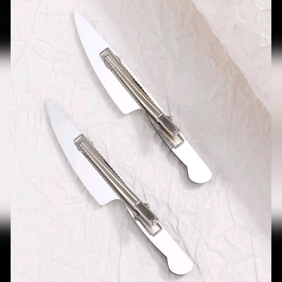 2 Butcher Knife Hairclips - Picture 16 of 16